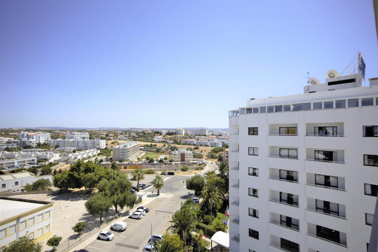 Sea View Apartment - 3 Swimming Pool & Fitness Albufeira Kültér fotó