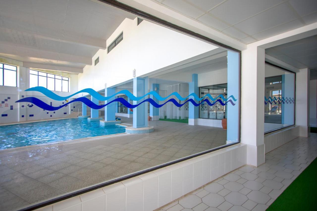 Sea View Apartment - 3 Swimming Pool & Fitness Albufeira Kültér fotó