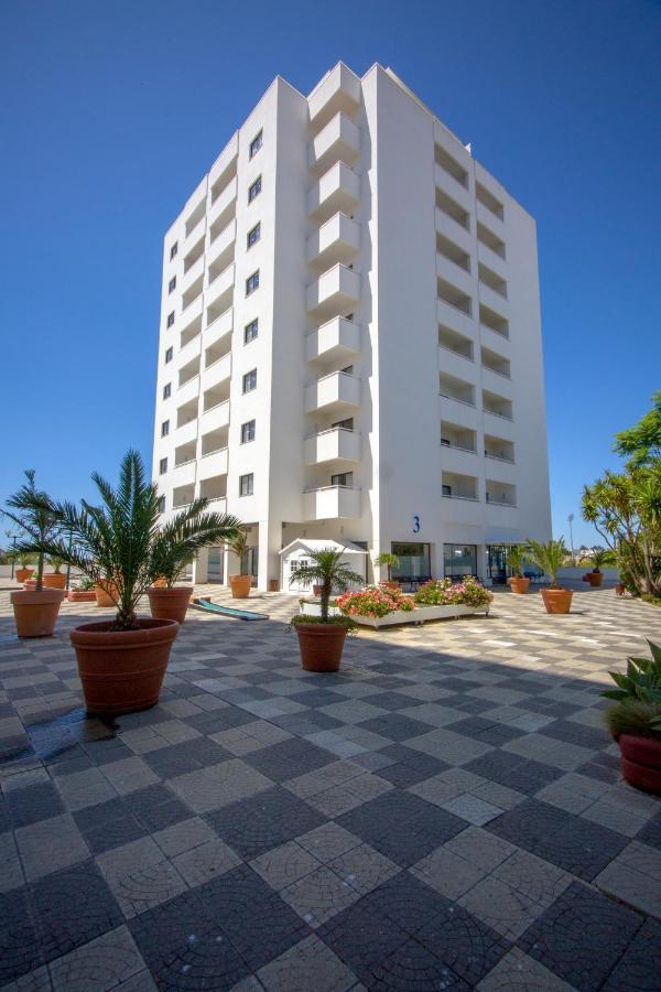 Sea View Apartment - 3 Swimming Pool & Fitness Albufeira Kültér fotó