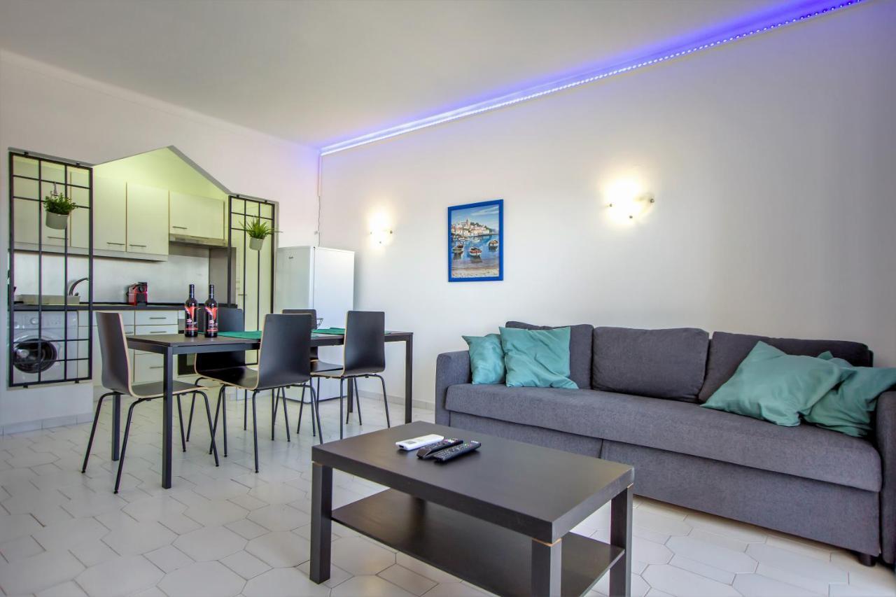 Sea View Apartment - 3 Swimming Pool & Fitness Albufeira Kültér fotó